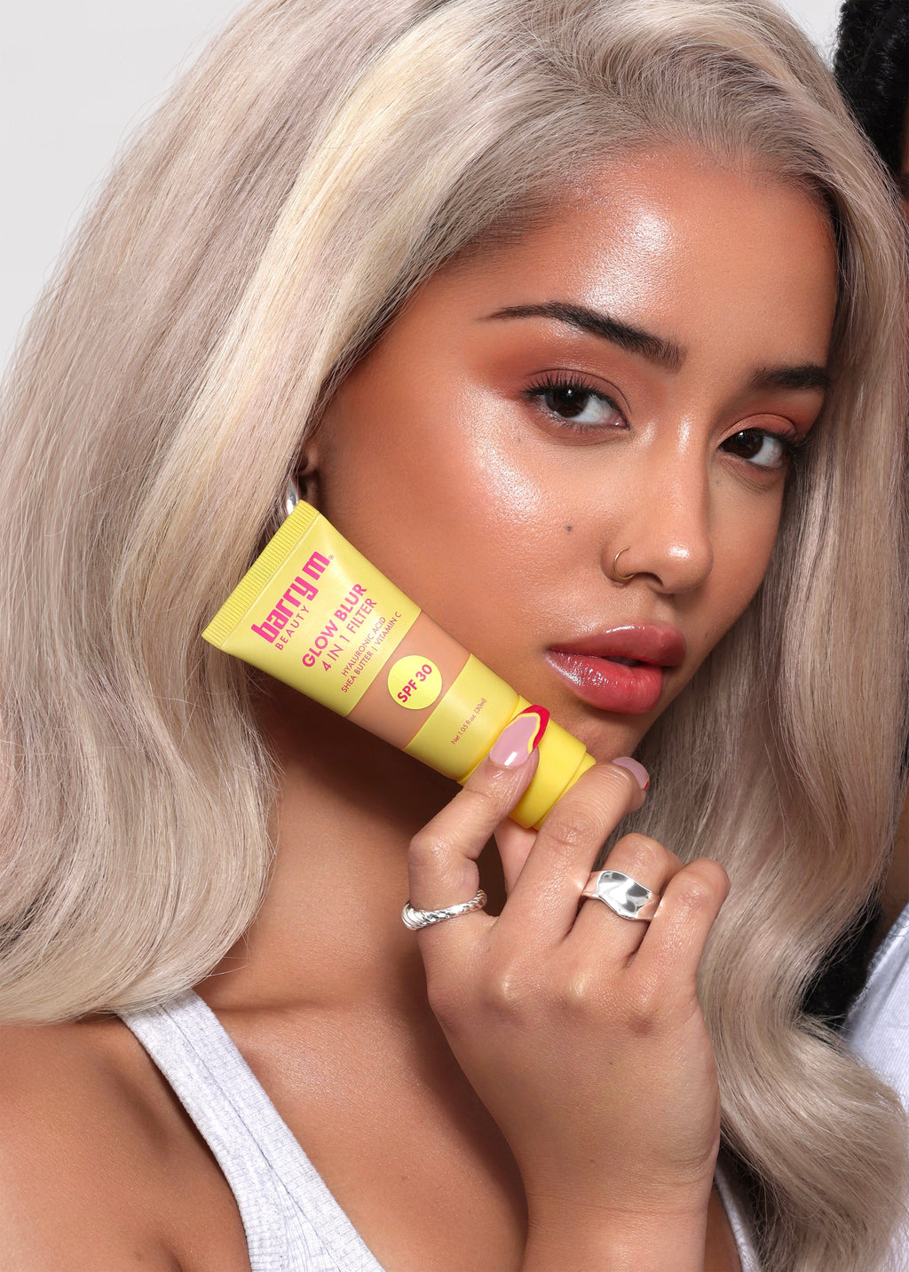 Glow Blur 4 in 1 Filter with SPF 30 | Medium