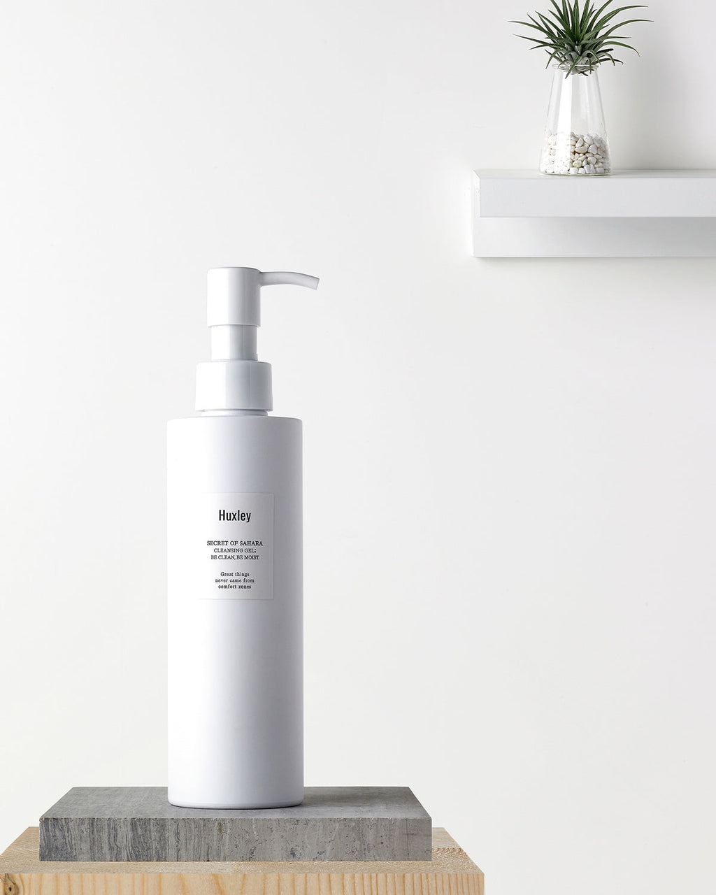Huxley Be Clean, Be Moist Cleansing Gel