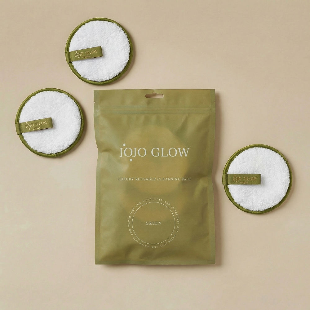 JoJo Glow Cleansing Pads in Green